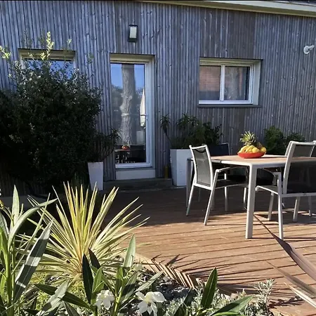 Villa Elias, Pour Sejours Familiaux : Spacieuse, Moderne